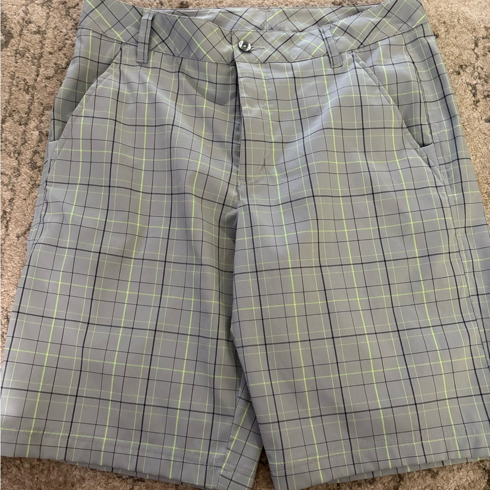 Men's Fila Sport Golf shorts size 32